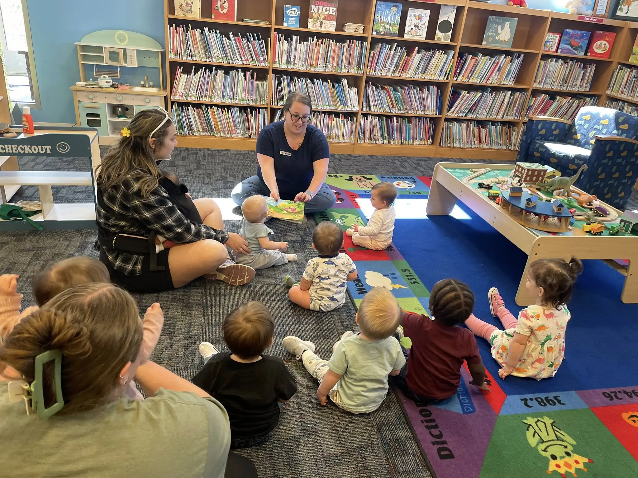 Teacher teaches the students of Inspire School