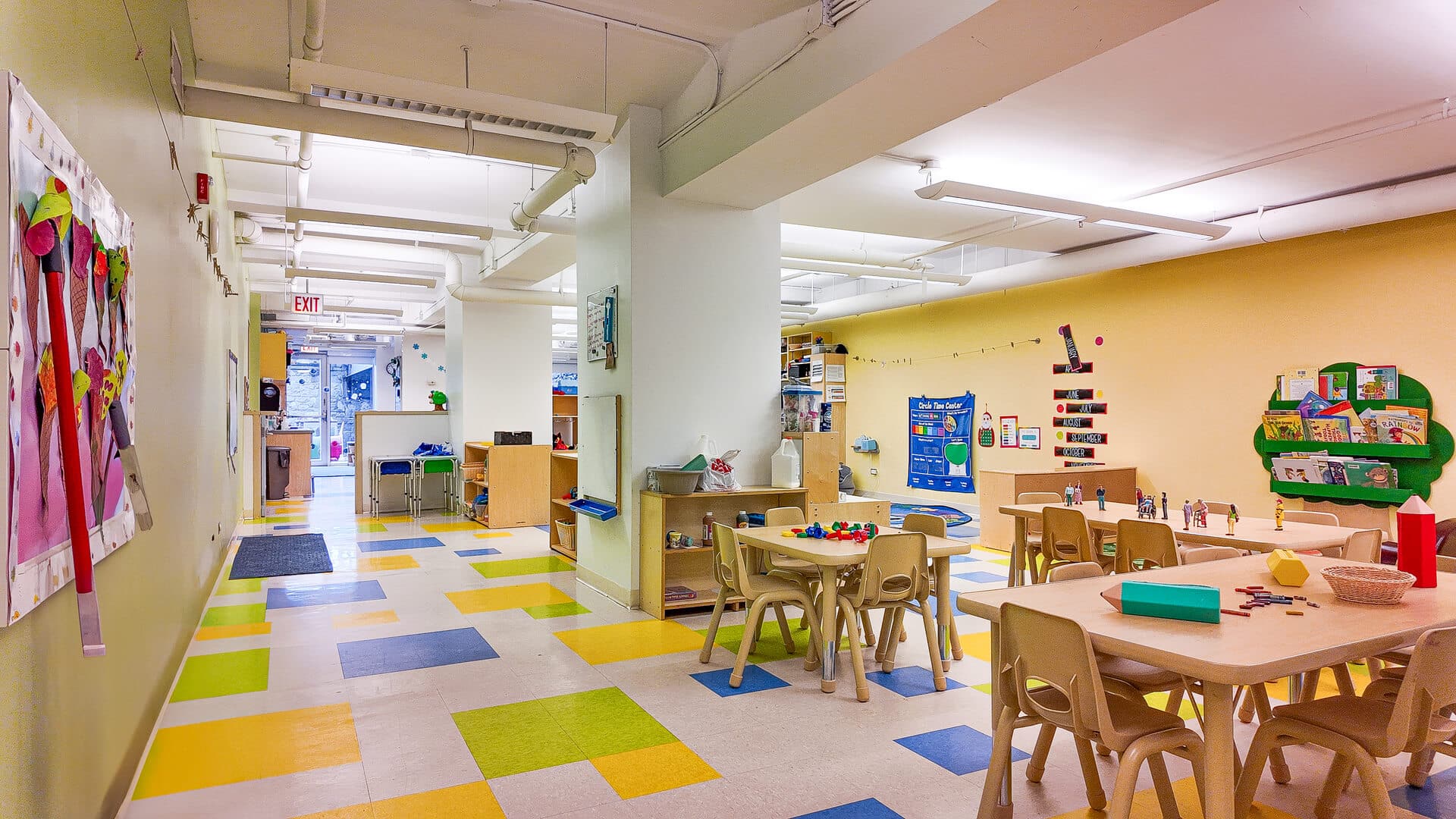 Class room of Chicago Lincoln Park, Illinois – Child Care Center