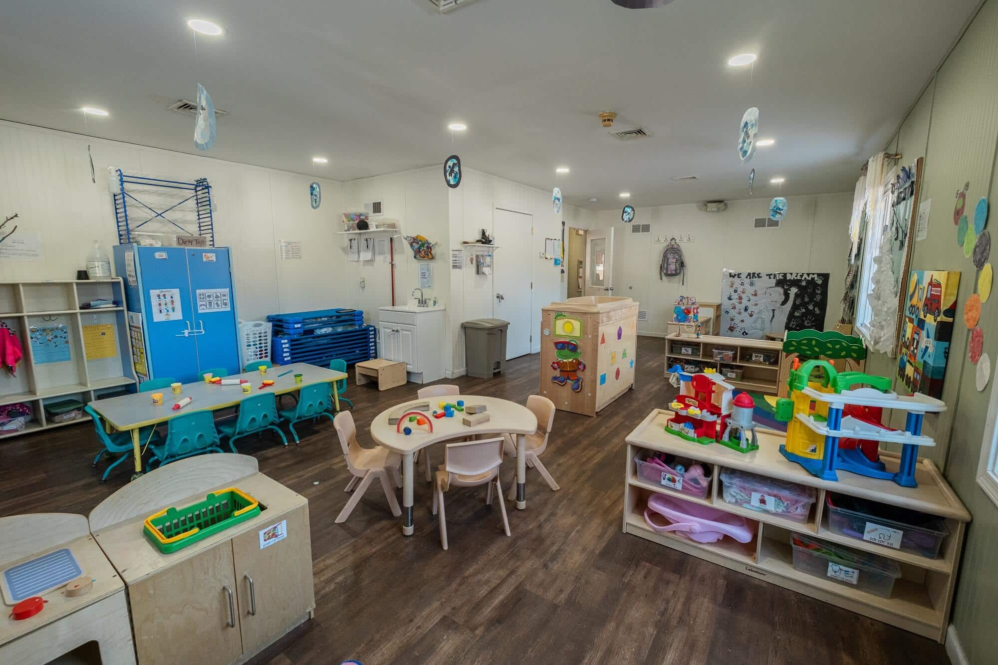 Play Room of West York, Pennsylvania – Child Care Center